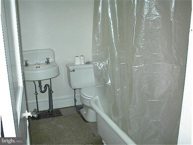 324 E Front St, Media, PA 19063 - photo 6