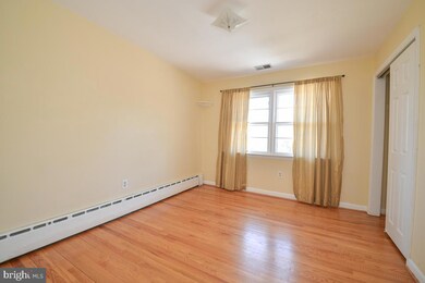 3035 Hazelton St, Falls Church, VA 22044 - photo 5