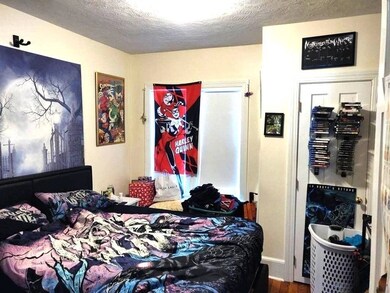 14 Middle St unit first-floor, Newton, MA 02458 - photo 4