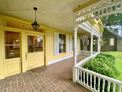 336 W Gallatin St, Hazlehurst, MS 39083 - photo 4