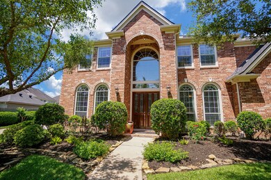 Magnificently maintained, both inside and out, the home shows attentive, proud ownership, resulting in unequalled curb appeal! Inside, are 5 bedrooms, 3-1/2 baths, occupying a generous 14,759 square-foot-lot with 4,122 square-feet of interior living space.