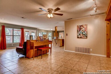 25606 Broad Oak Trail, San Antonio, TX 78255 - photo 5