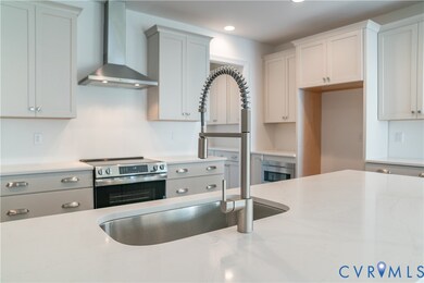 12328 Garnet Parke Cir, Glen Allen, VA 23059 - photo 7