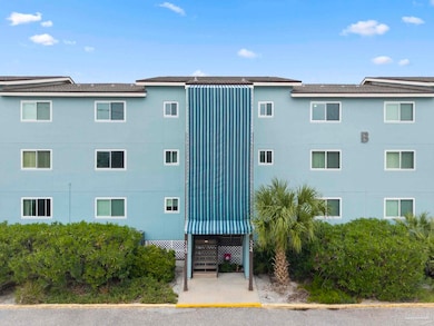 Holiday Harbor Condominiums unit 324, Pensacola, FL 32507 - photo 3