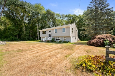 146 Black Point Rd, Niantic, CT 06357 - photo 5