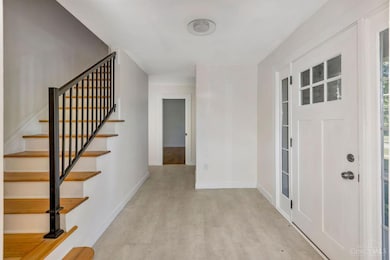 8608 Goldfinch Way, West Chester, OH 45069 - photo 4