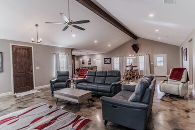 3001 Jolene Ct, Springtown, TX 76082 - photo 4