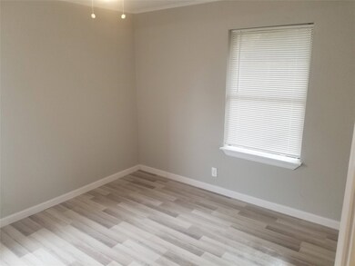 7302 Bretshire Dr, Houston, TX 77016 - photo 7