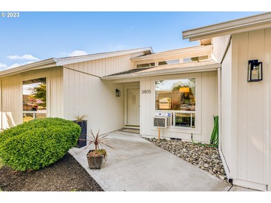 3805 Pine St, Longview, WA 98632 - photo 3