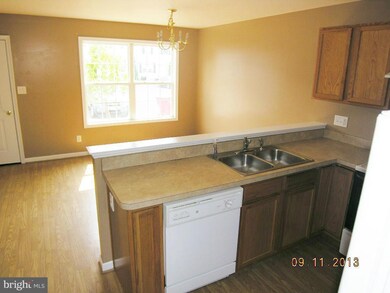 20 Sanford Dr, Bunker Hill, WV 25413 - photo 5