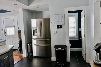 9 Bennett St, Nashua, NH 03064 - photo 4