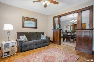 2132 N Sturdevant St, Davenport, IA 52804 - photo 2