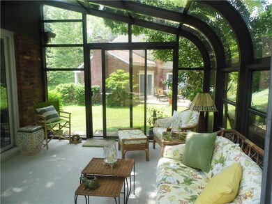 Sunroom. FANTASTIC SOLARIUM
