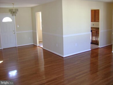 12606 Gable Ct, Fort Washington, MD 20744 - photo 5