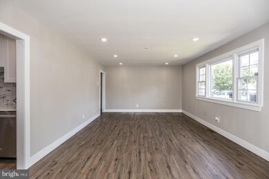 553 Queen St, Woodbury, NJ 08096 - photo 4