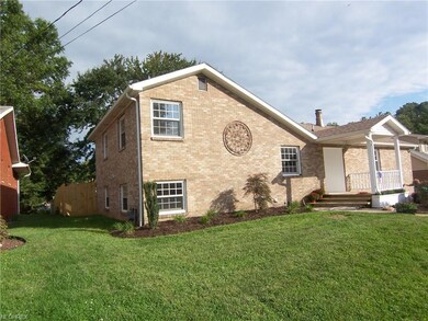 Front of property, view 2.