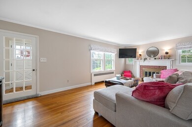 8 Claffey Ave, Worcester, MA 01606 - photo 6