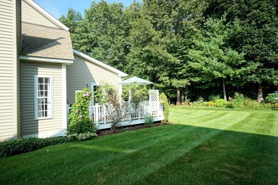 6 Old Stage Rd, Litchfield, NH 03052 - photo 3