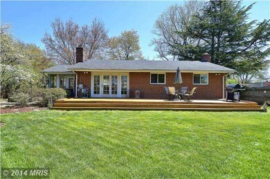 11202 Waycross Way, Kensington, MD 20895 - photo 2