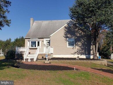 365 Concord Rd, Glen Mills, PA 19342 - photo 2