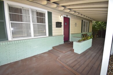 3203 Avenue H, Bay City, TX 77414 - photo 2