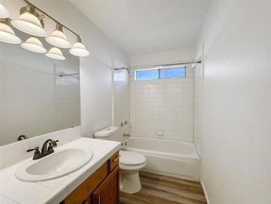 1901 Holly Springs Dr, Taylor, TX 76574 - photo 7