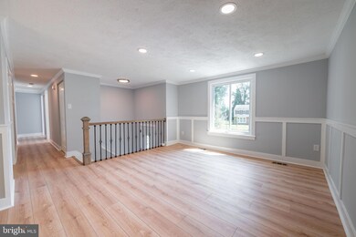 10402 Meadowridge Ct, Bowie, MD 20721 - photo 7