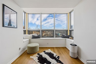 Zephyr Lofts unit 703, Jersey City, NJ 07310 - photo 3