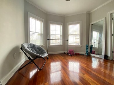 35 Magnolia St unit 4, Arlington, MA 02474 - photo 4