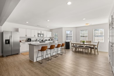 1824 N Grimball Rd, Charleston, SC 29412 - photo 4