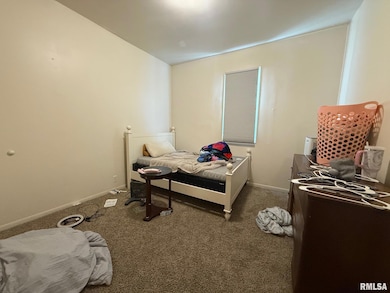 1423 Pershing Blvd, Clinton, IA 52732 - photo 7