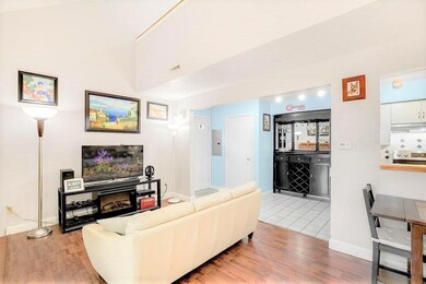 197 Lake St unit 15, East Weymouth, MA 02189 - photo 4