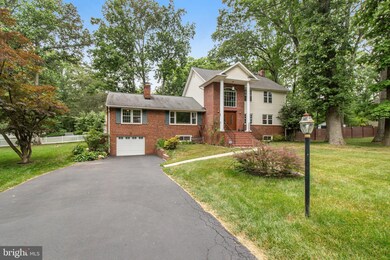 3530 Laurel Leaf Ln, Fairfax, VA 22031 - photo 5