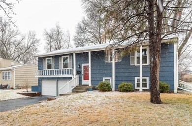 7310 Melrose Ln, Shawnee, KS 66203 - photo 2