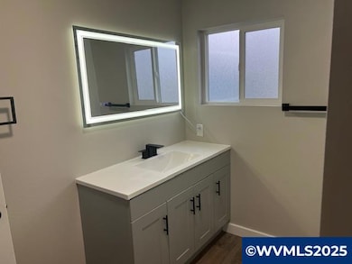 5422 Portland Rd NE, Salem, OR 97305 - photo 6