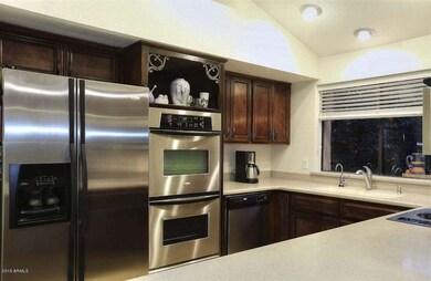 Night-Kitchen