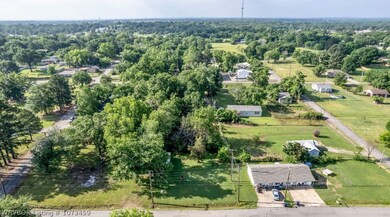 405 SW 3rd St, Muldrow, OK 74948 - photo 4