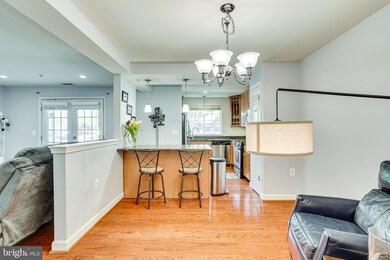 4127 S Four Mile Run Dr unit 204, Arlington, VA 22204 - photo 4