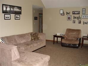 unlisted-address, Columbus, IN 47203 - photo 6