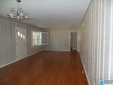 517 22nd Ln NE, Center Point, AL 35215 - photo 2