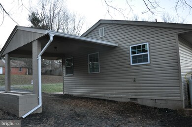 6489 Briggs Rd, Warrenton, VA 20187 - photo 4