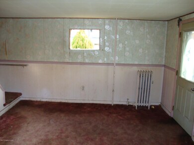 341 E Poplar St, Nanticoke, PA 18634 - photo 6