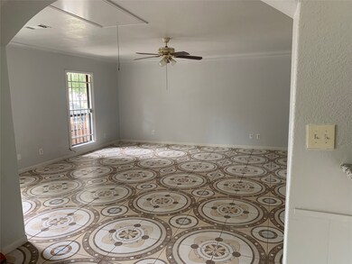 10558 Keeneland Ln, Houston, TX 77038 - photo 3