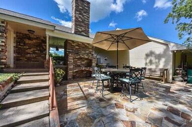 605 Perry St, Rosenberg, TX 77471 - photo 7