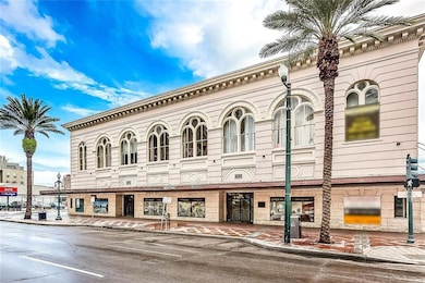 1201 Canal Apartments unit 501, New Orleans, LA 70112 - photo 2