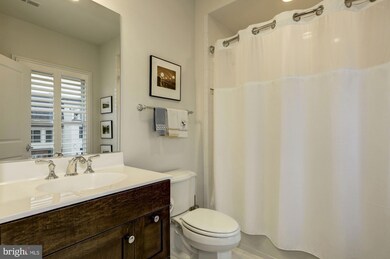 10863 Symphony Park Dr, North Bethesda, MD 20852 - photo 7