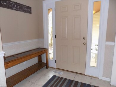 126 Devorah Dr, Aurora, OH 44202 - photo 2