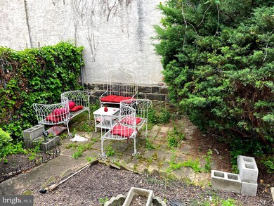 226 S 49th St, Philadelphia, PA 19139 - photo 4