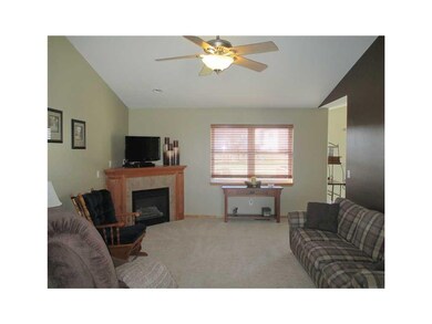 Living Room-L1.