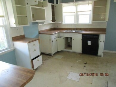 238 N 14th Ave, Beech Grove, IN 46107 - photo 4